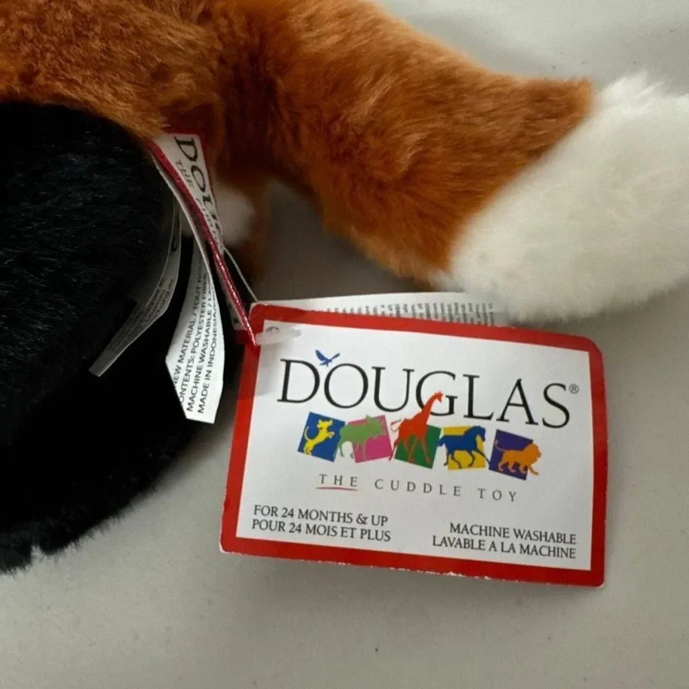 Douglas plush fox